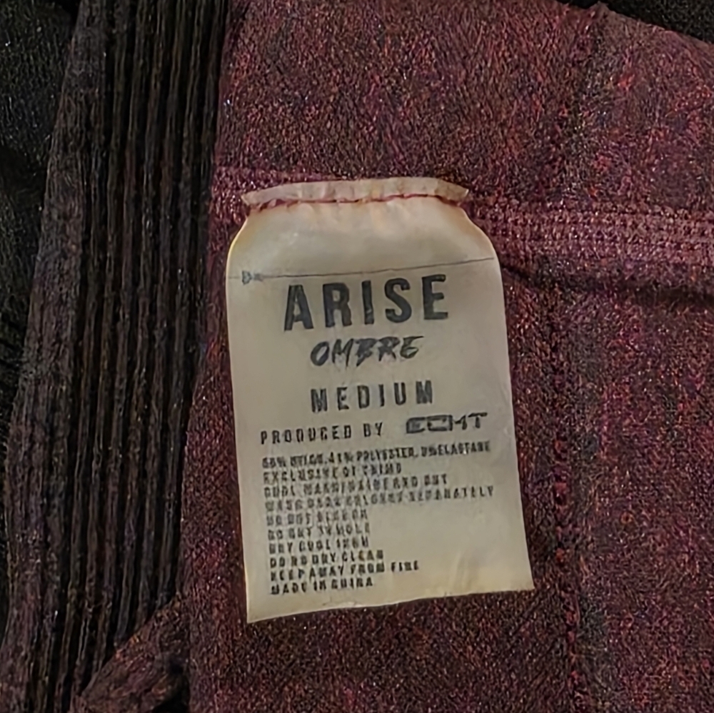 ECHT Arise Ombre Black/Red Leggings Size Medium - Picture 6 of 6